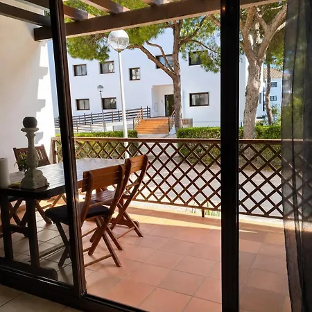 Seaside 1bdr W 2 Bathrooms, Pool *