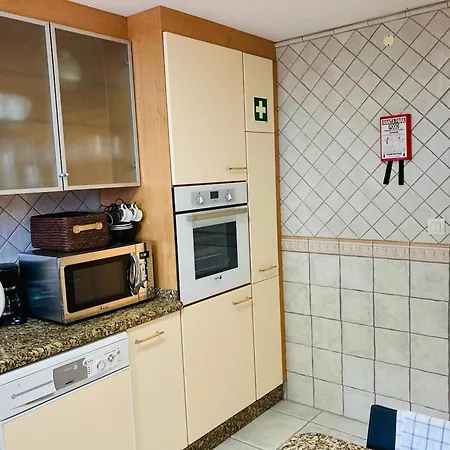 Seaside 1bdr W 2 Bathrooms, Pool * Albufeira