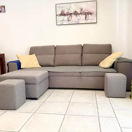 Seaside 1bdr W 2 Bathrooms, Ac, Pool Albufeira